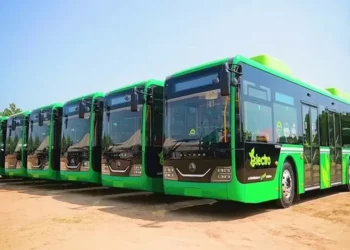 پنجاب میں 1500 نئی الیکٹرک بسیں! کس شہر کو کتنی ملیں گی؟ مکمل تفصیلات سامنے