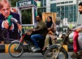 شہباز حکومت کھال اتارنے کی پالیسی پر گامزن؟ پیٹرول 281 کا خرید کر 392 روپے میں فروخت کیا جا رہا ہے