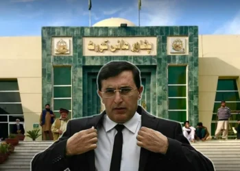 خیبر پختونخوا میں جمہوریت کا گلا گھونٹا؟ پی ٹی آئی ایمرجنسی کے خلاف عدالت پہنچ گئی