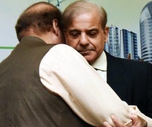 Shehbaz holds discussion with Nawaz Sharif in prison