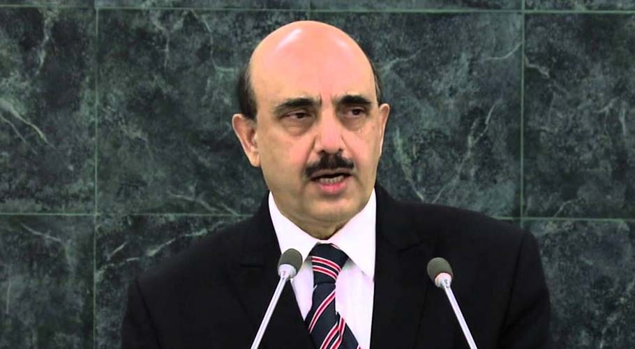 OIC must take notice of IoK's grave rights violations: Masood Khan