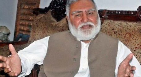 Ready to talk with govt over Azadi March: Akram Durrani