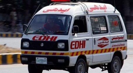 Two dead, 13 injured in van-car collision near Khairpur