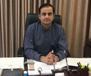 Murtaza Wahab urges citizens to stay home