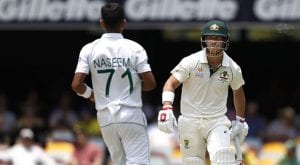 First test match: Australia scores 395 on against Pakistan