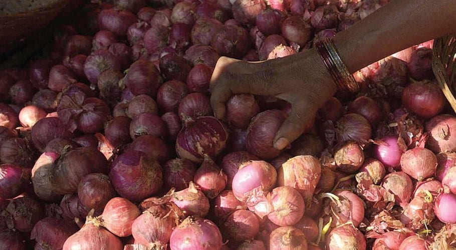 Bangladesh imports onions on urgent basis as prices soar