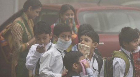 Punjab govt announced to close schools in 3 districts due to smog