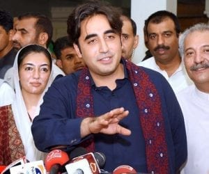 PPP Chairman congratulates Khurshed Shah over bail