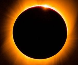 Ring of fire: Solar eclipse comes down over Pakistan