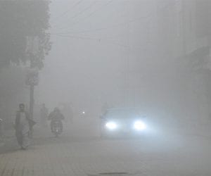 Dense fog covers most parts of Punjab, KP and Sindh