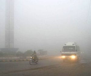 Motorway roads closed as heavy fog engulfs parts of Punjab