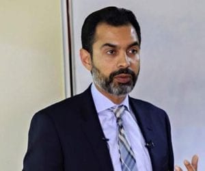 SBP committed to facilitating Overseas Pakistanis: Reza Baqir