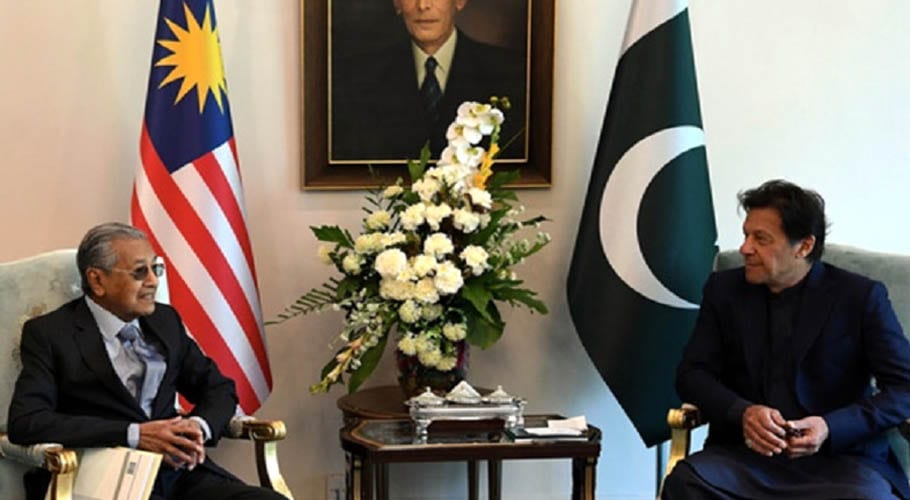 PM Khan meets Malaysian counterpart in Kuala Lumpur 