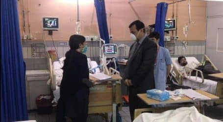 Secretary health Sindh pays surprise visit to Karachi’s hospitals