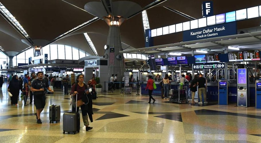 54 Pakistani nationals stranded at Kuala Lumpur Airport to reach Islamabad