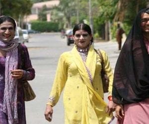 Transgenders hired to go after tax defaulters in Punjab