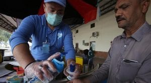 Confirmed coronavirus cases in Pakistan surge past 18,800
