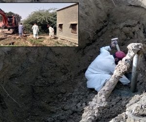 KWSB demolishes illegal hydrants in Manghopir