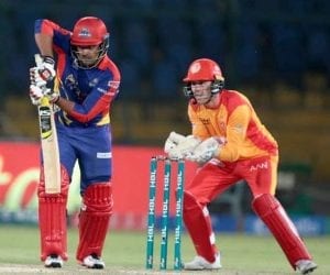 Karachi Kings defeat United to qualify for PSL semifinals