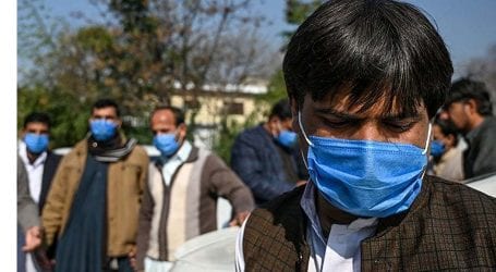 Face masks made mandatory for public in Islamabad as coronavirus cases surge