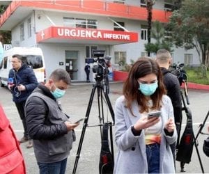 On the COVID front line journalists too are risking their lives