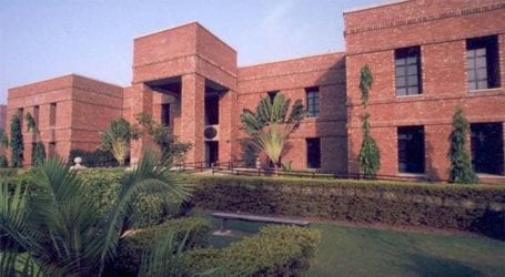 Netizens call out LUMS for banning Ahmadi speaker to talk on ‘tolerance’