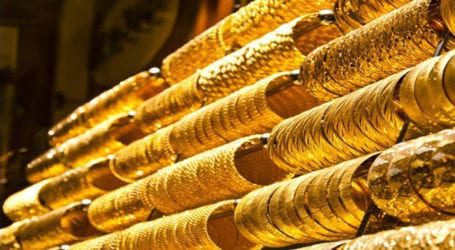 Gold prices decreases Rs 750 in Pakistan