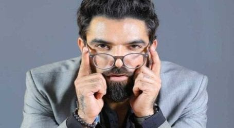 Yasir Hussain calls out Karachi to be as clean as Lahore