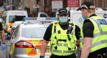 Man shot dead after stabbing six people in Glasgow