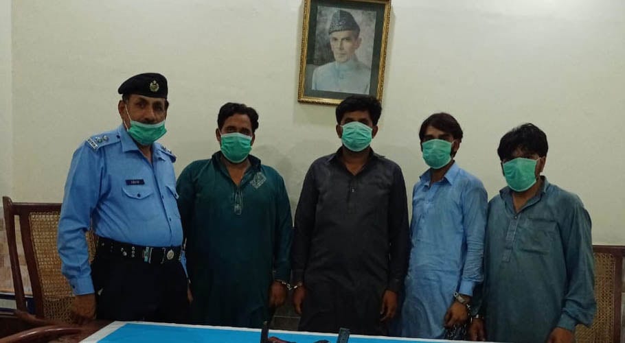 Police arrest suspects for displaying arms on social media