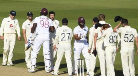 West Indies beat England by 4 wickets in first Test