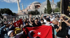Turkey warns citizens of 'possible Islamophobic attacks' in West