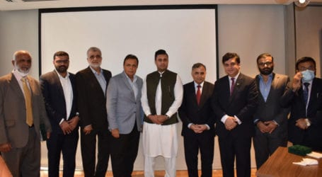 Bukhari lauds charitable efforts of Pakistani expats in UAE