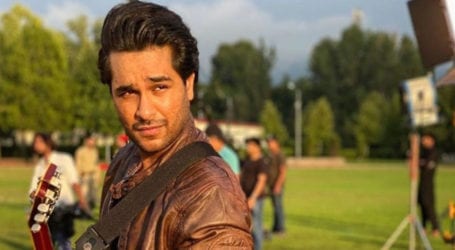 Asim Azhar announces to release a song from his first album