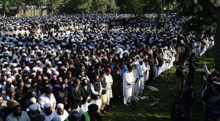 Funeral prayers of Maulana Adil Khan offered at Jamia Farooqia