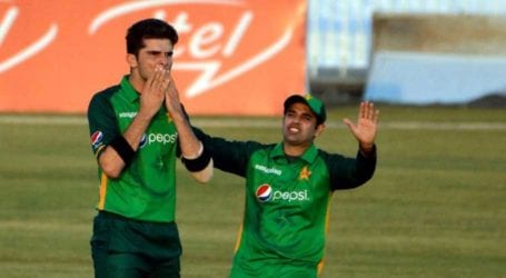 Pakistan beats Zimbabwe despite Taylor’s century