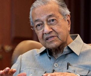 Twitter deletes Mahathir’s posts on ‘right to kill French’