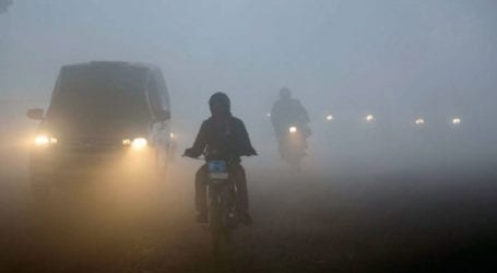 Fog in Pakistan causes closure of motorway