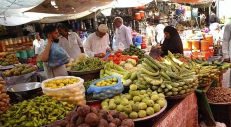 Karachi commissioner fails to enforce official food prices