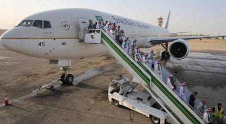 Saudi Arabia to lift ban on international flights in March