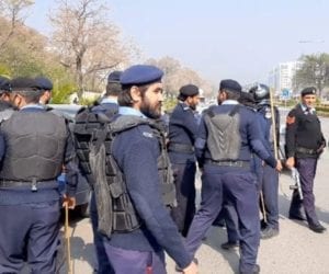 Federal capital turns into ‘war zone’ as govt employees clash with police