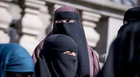 Swiss voters narrowly approve ‘burqa ban’