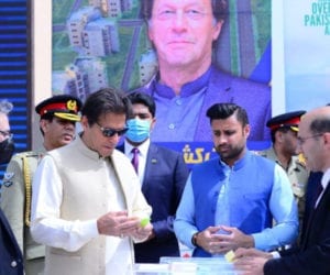 PM distributes houses, flats among labourers