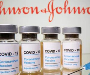 US halts use of J&J vaccine over rare blood clots