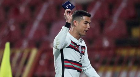 Cristiano Ronaldo’s armband sold at auction to help sick child