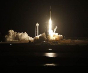 SpaceX rocket launches 4 astronauts on NASA mission to space station