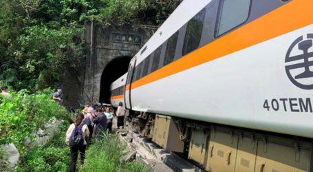 At least 36 killed in Taiwan train crash