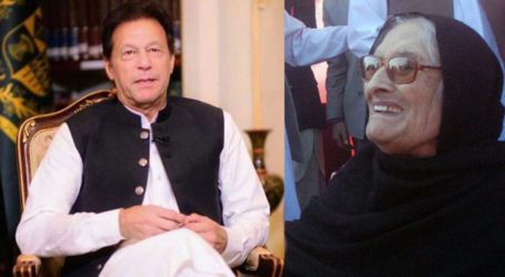 PM Imran expresses grief over demise of Begum Naseem Wali Khan