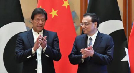 PM Imran Khan, Chinese Premier reaffirm to solidify bilateral ties