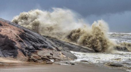 PMD says cyclone poses no serious threat to Pakistan’s coastal areas